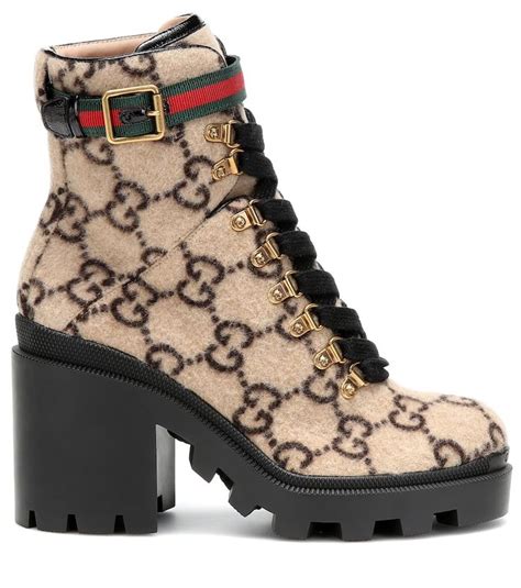 gucci velvet snow boot